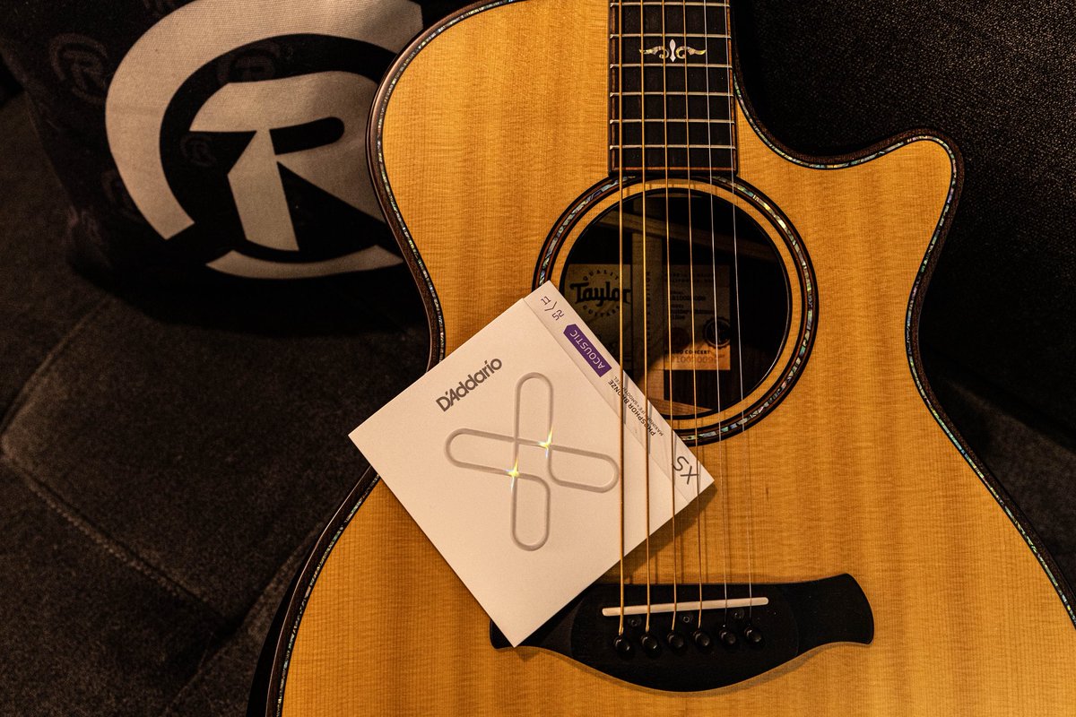 Best strings in the game <a href="/DaddarioandCo/">D'Addario</a> ✨