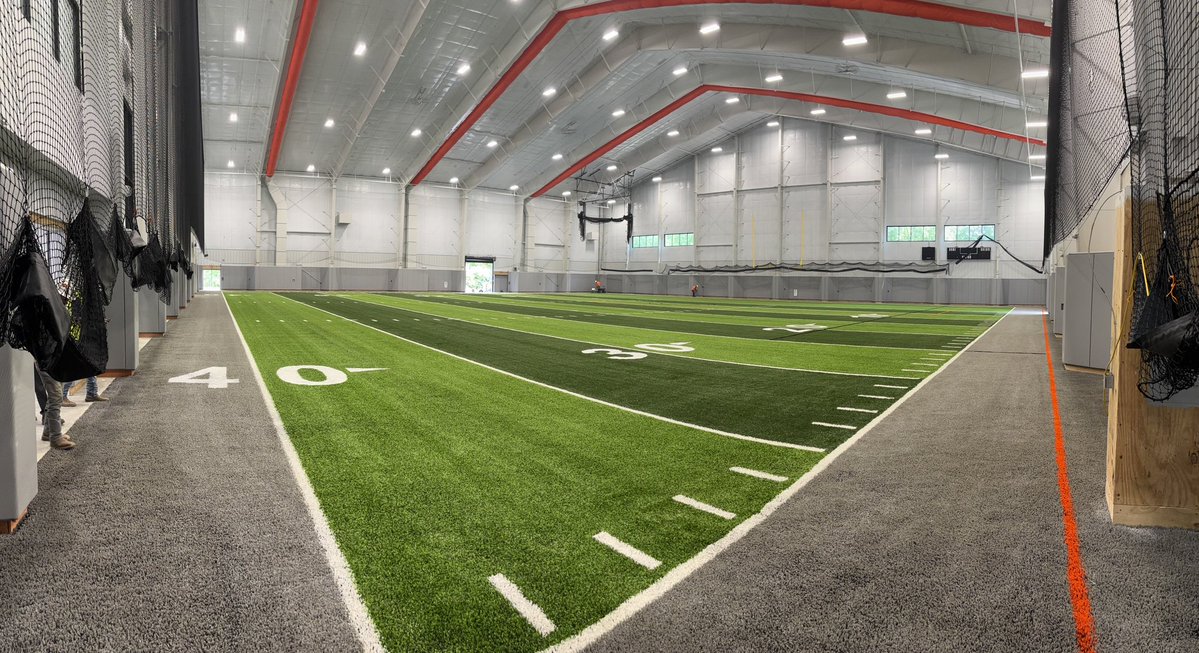 Heidelberg Softball is super excited to host our first indoor friendly in our brand new fieldhouse! We will be teaming up with Tiffin University for our first showcase tournament! Check out the link below for more information and to get signed up! 
heidelbergsoftballcamps.com/index.cfm