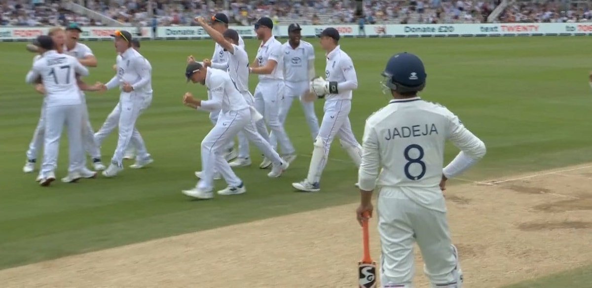 Vikramsodha1010's tweet image. एक अकेला!

    जडेजा 

#INDvsENG