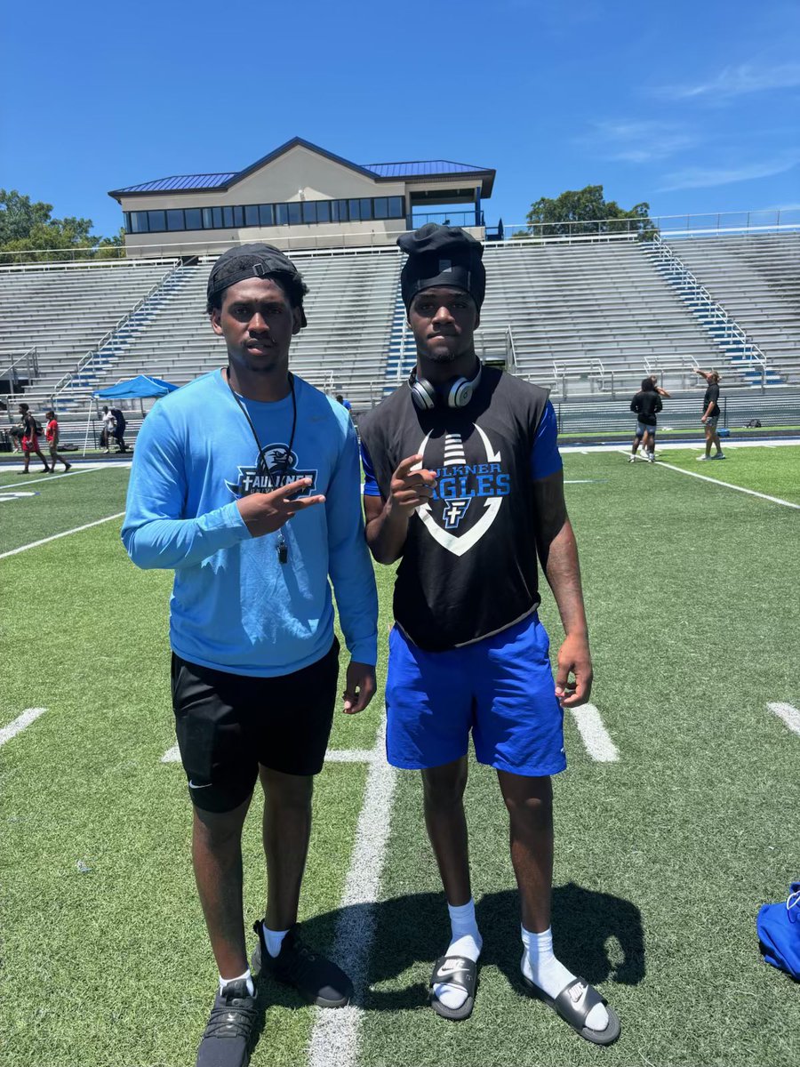 Derrick Bridges jr (@derrickbjr) on Twitter photo After a great camp, I’m blessed to receive an offer from Faulkner university <a href="/will121200/">Coach Bill</a> <a href="/Mobellent/">Mobell11</a> <a href="/twanDaBoss/">Antwan Nicholas</a> <a href="/PrepRedzone/">Prep Redzone 🏈</a> <a href="/FLVarsityRivals/">FlaVarsity</a> <a href="/Sports4Jax/">News4Jax Sports</a> After a great camp, I’m blessed to receive an offer from Faulkner university <a href="/will121200/">Coach Bill</a> <a href="/Mobellent/">Mobell11</a> <a href="/twanDaBoss/">Antwan Nicholas</a> <a href="/PrepRedzone/">Prep Redzone 🏈</a> <a href="/FLVarsityRivals/">FlaVarsity</a> <a href="/Sports4Jax/">News4Jax Sports</a>