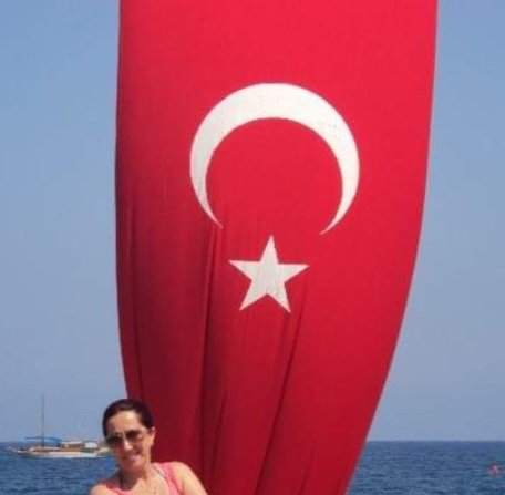 Ne Mutlu Türk 'üm Diyene❗️
Bu vatan da Türkiye.

Soyağcım Kafkasya TÜRK Boyuna kadar gider...

Seviyorum işte var mı diyeceğin❓️
❤🇹🇷❤