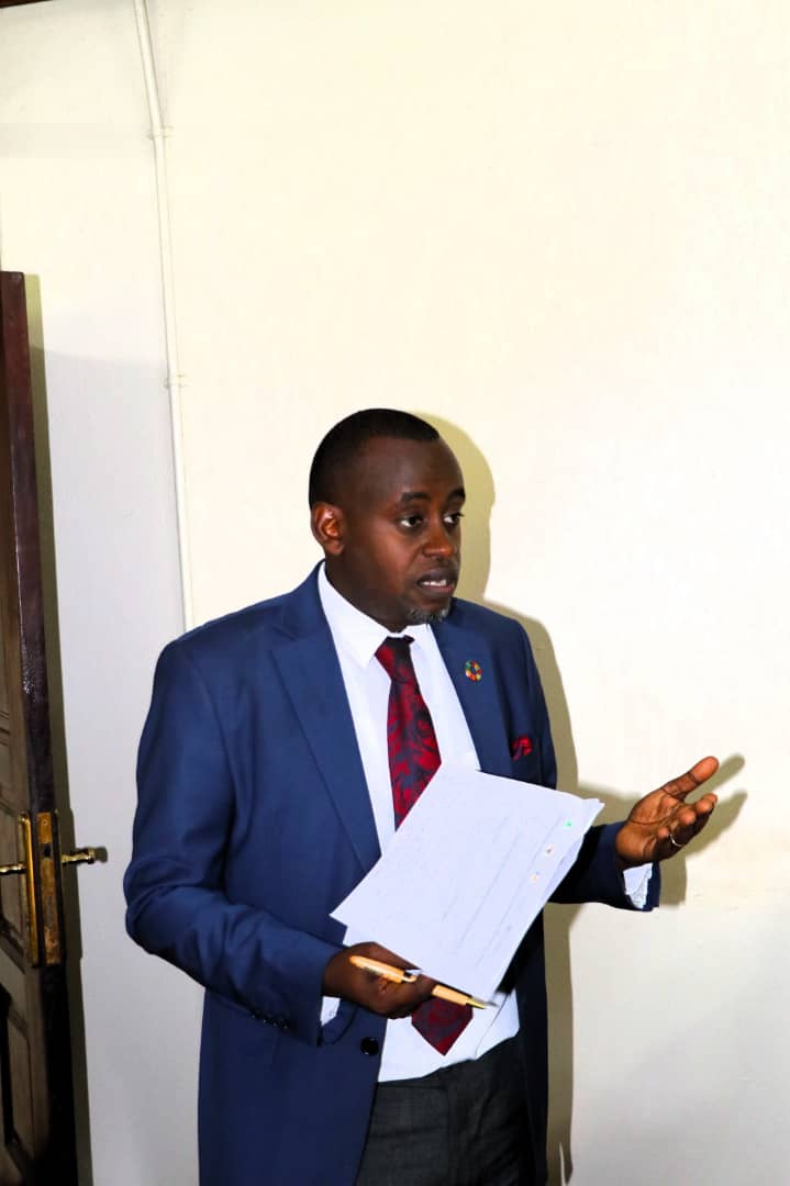 🌳Today, I stood where many adults stand; beside the Executive Director of <a href="/NFAUG/">National Forestry Authority-Uganda</a> Not just as a child, but as a voice for my generation. 🧒🏾💚

We’re not too young to lead.
We’re just in time to care.

#LittleEarthSoldiers
#ForestChampions
#AIM4Forests
#GraceForTheTrees
#YGG