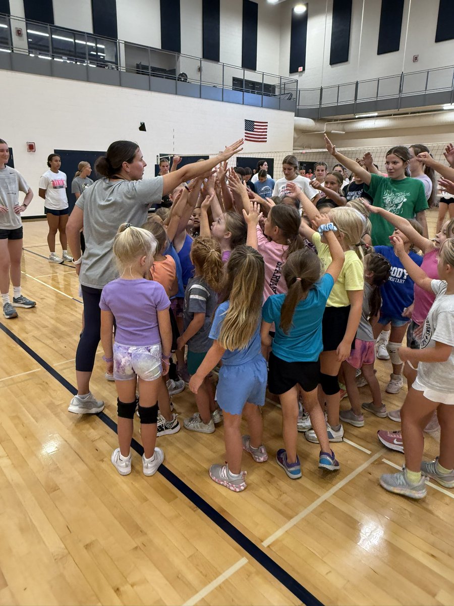 PV Volleyball (@pvvolleyball) on Twitter photo Good Times at our first day of 1st & 2nd Grade camp!! So much fun!! 🤩🥰🏐#ElementaryCampWeek Good Times at our first day of 1st & 2nd Grade camp!! So much fun!! 🤩🥰🏐#ElementaryCampWeek