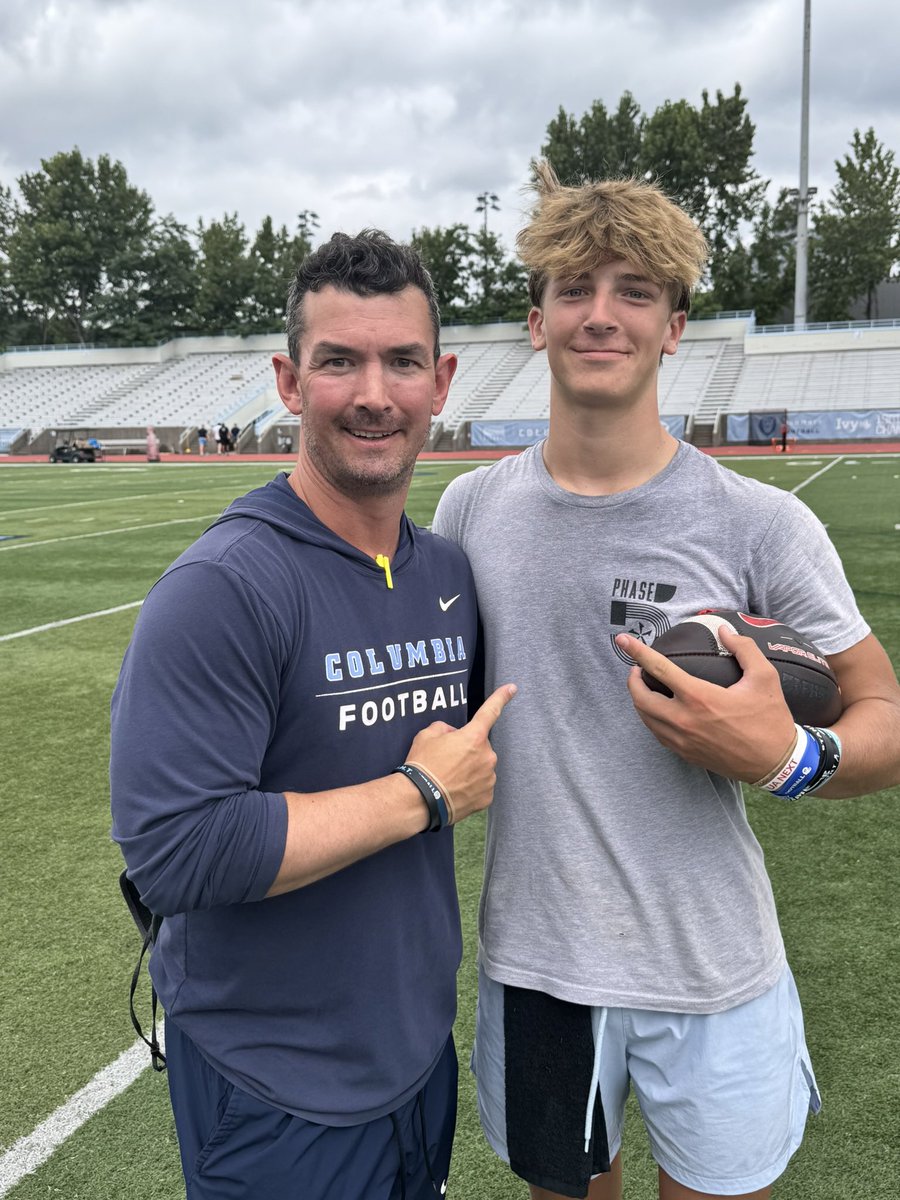 JamesSmith2029's tweet image. “I’m young, scrappy, and hungry. And I’m not throwing away my shot!” (@HamiltonMusical )
After a great camp and an exciting conversation with @Coach_Poppe I am incredibly grateful and excited to announce that I have received an offer from Columbia University! Thank you…