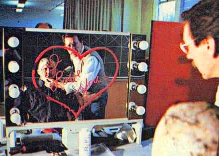 #BehindTheScenes photos of late FX Artist: Jamie Brown prepping Kane Hodder for his his scenes as #JasonVoorhees in #FridayThe13th Part VIII – Jason Takes Manhattan (1989)
#HorrorCommunity #HorrorMovies #1980s #horror #Manhattan #NewYork