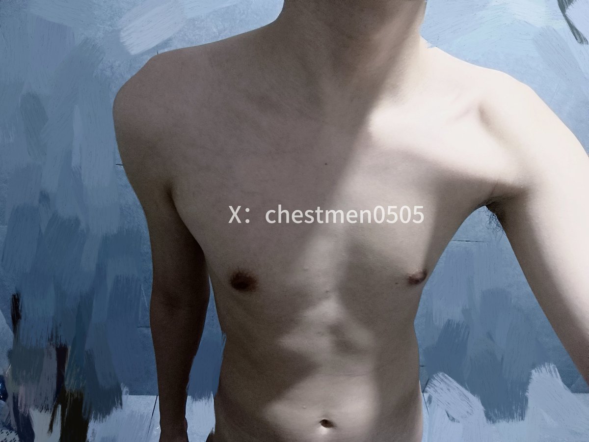 超绝儿童身材🥺
根本没人爱🥺