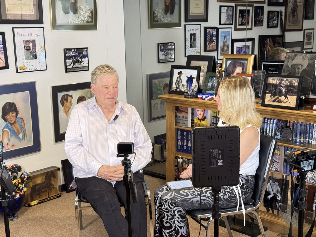 joshualeestone's tweet image. Great time recording some promo footage last week with the legend @WilliamShatner and @Touring_Tiki - release announcement coming soon for @stuff_io
#ownyourstuff