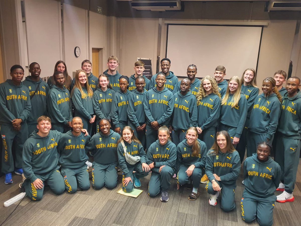 South Africa departs for Nigeria to defend U-18/U-20 title
A 70-strong team of athletes departed in two groups today Monday July 14, full of confidence that they will defend their CAA U-18/U-20 continental crown in Nigeria.

Split into two because of flights availability, the