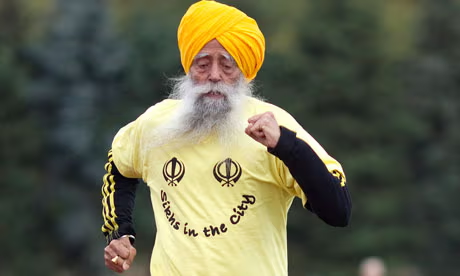 Jas_Athwal's tweet image. Deeply saddened to hear about the passing of Sardar Fauja Singh Ji. He was legendary - a man who continued running until he was 101.
He was a global Sikh icon, that inspired millions across the world. His spirit & legacy of resilience will run on forever. 🏃♂️
My heartfelt…