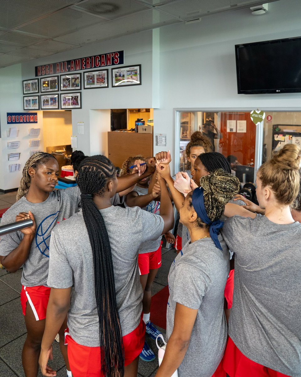 StonyBrookWBB's tweet image. Back in the lab 🧪