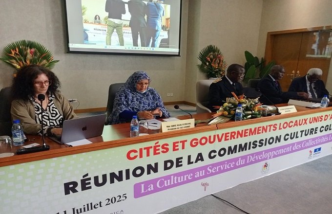 ✨Brazzaville, VP d'<a href="/agenda21culture/">agenda21culture</a>, a organisé il y a qq jours la 1ère réunion de la Commission Culture de <a href="/UCLGAfrica/">CGLU Afrique</a> au cours de laquelle les GLR africains ont renouvelé leur engagement pour la culture comme levier essentiel de transformation.

+ info: lesechos-congobrazza.com/societe/11464-…