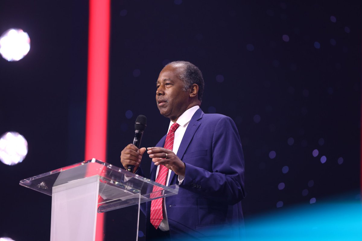 ACI1776's tweet image. Friday night, @RealBenCarson took the stage at @TPUSA Student Action Summit in Tampa, Florida, delivering a powerful message to a packed room of energized young Americans.
With wisdom, conviction, and encouragement, he reminded the next generation that our nation’s future…