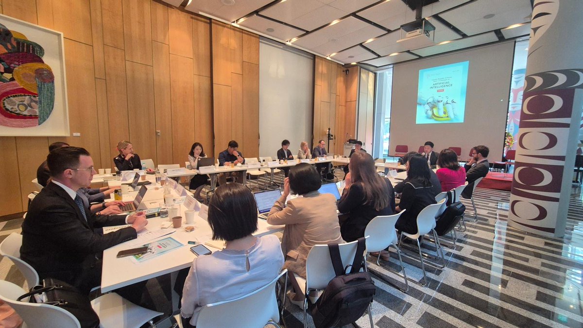 Policy and #AI experts from government, academia, and the private sector came together to share each country’s experiences in AI research, regulatory frameworks, and market applications to address emerging opportunities and challenges such as...

⚡️ AI in cross-sector innovation