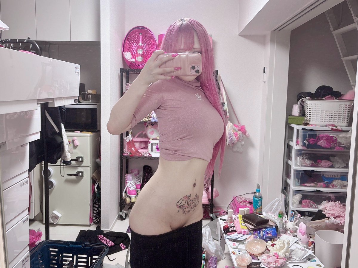 うさぎヶ丘秘密🐇🗝さんのエロ画像、2025年07月15日02時35分20秒に投稿