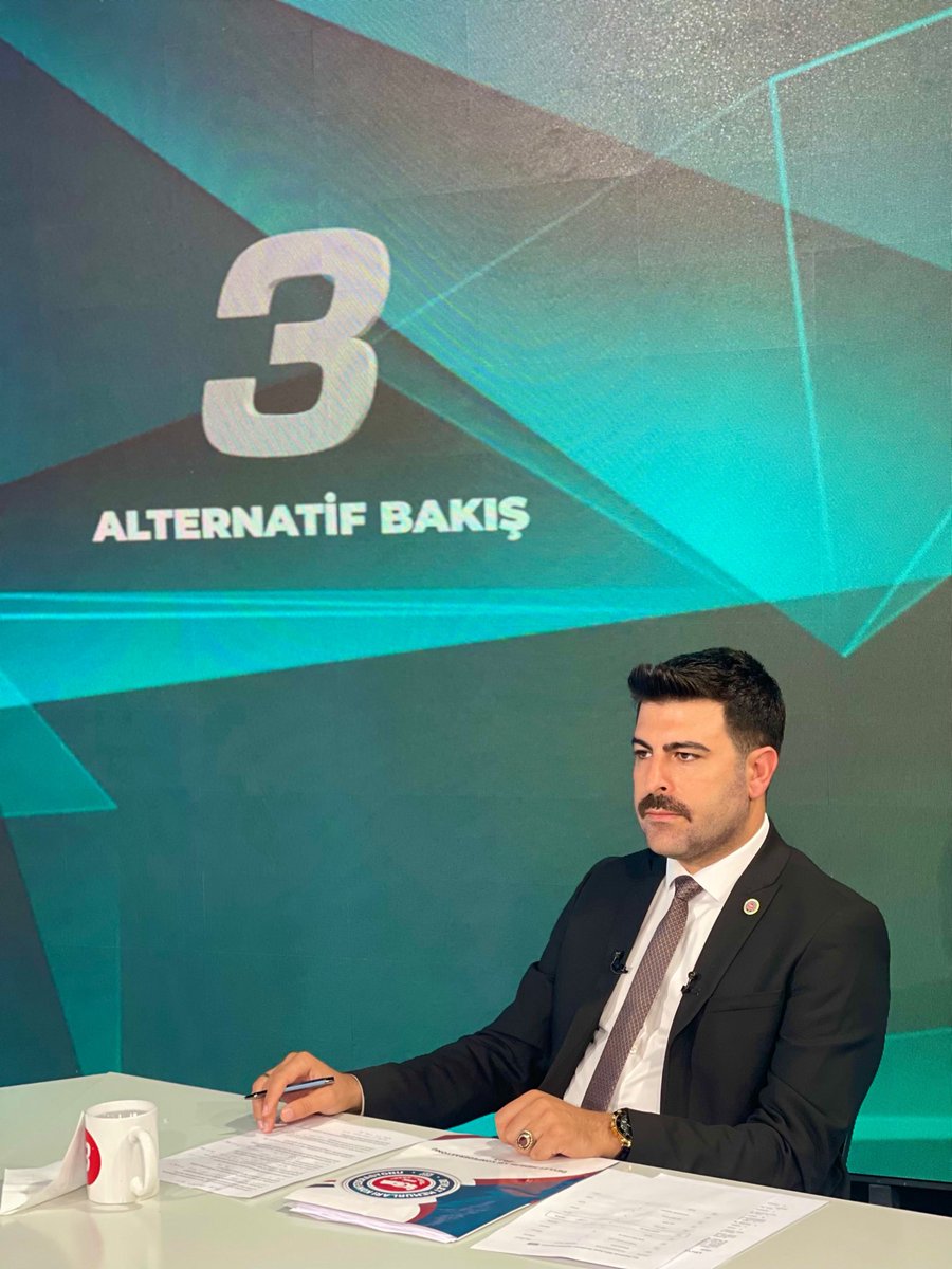 Yaklaşan toplu sözleşme öncesi Memur ve Memur emekliliklerinin beklenti ve talepleri için Kanal3 TV’de Canlı Yayına katılım sağladım. 

Memuru kamuoyuna doğru bir şekilde anlatıp, haklı taleplerimizin gerçekleşmesi için memurun sesi olmaya devam ediyoruz.