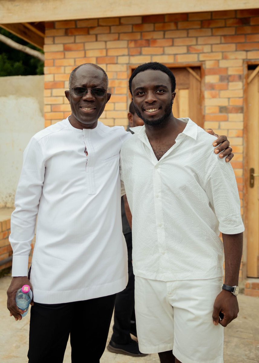 jadampare's tweet photo. My main man🤞🏽

Happy 55th, Dad! I am always grateful to God for your life. I pray for many blessings and long life in good health. Thanks for being a role model to all of us. We all love you so dearly our pensioner😂❤️ https://t.co/UfS9gLyOiH