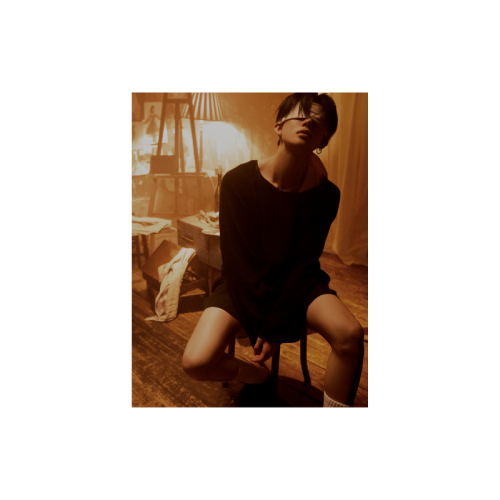 ⌕⠀@𝐛𝐢𝐧𝐞𝐝𝐢𝐨𝐮𝐬⠀: ⠀𝗽𝗵𝗼𝘁𝗼 𝘂𝗽𝗱𝗮𝘁𝗲. 🪽
not only have i been working on launching a new art exhibition, but i got to finally test out modeling in one of my latest interviews for my new pieces