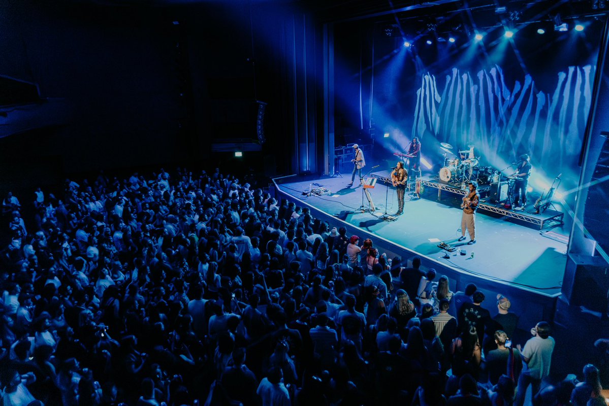 TheCoronas's tweet image. Vancouver 💚
Next stop Berkeley tomorrow night and then San Diego on Wednesday!!
