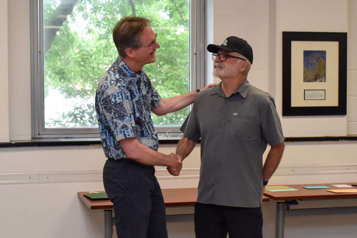 MSUDOEPlantLab's tweet image. We recently had the honor to celebrate with Tom Sharkey as he begins his retirement. Tom spent 51 years in the plant sciences, maintaining a robust research program while teaching and mentoring young scientists. Read more about his career: natsci.msu.edu/news/2025/2025…