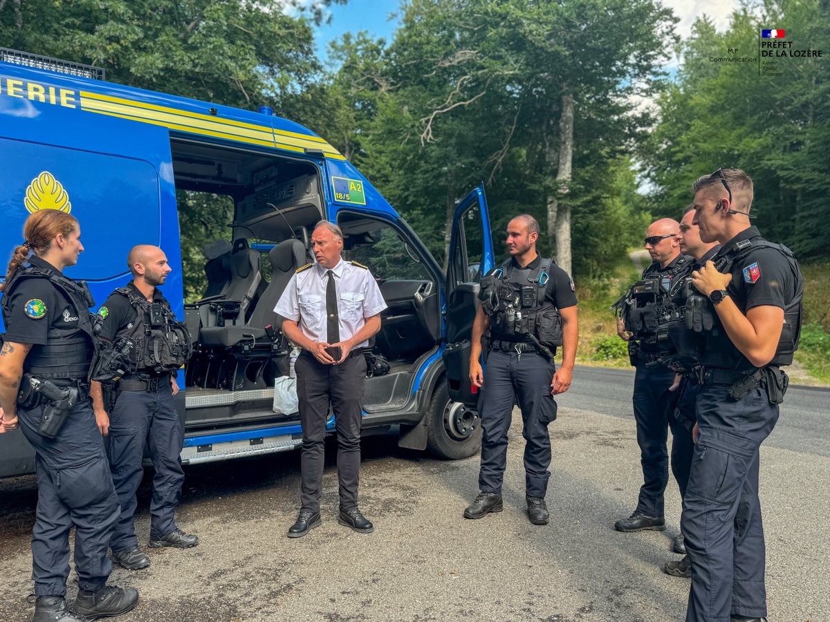 Prefet_48's tweet image. #information I 🛑 Point de situation à 19h30
⚠ Un événement musical a caractère festif illégal est installé sur la commune de Mont‑Lozère‑et‑Goulet. Des milliers de festivaliers ont déjà quitté le site et les départs se poursuivront tout au long de la soirée et de la nuit.
Des…