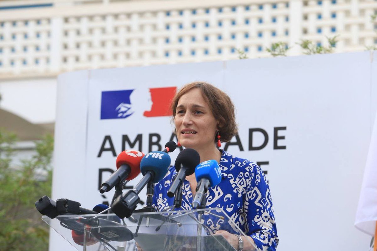 Christodulides's tweet image. This year’s celebration also coincides with a time of renewed momentum in our partnership, as we work for a new, exciting chapter. Our upcoming meeting with President Macron here in Cyprus will be to sign a renewed, upgraded strategic partnership 🇨🇾🇫🇷🇪🇺