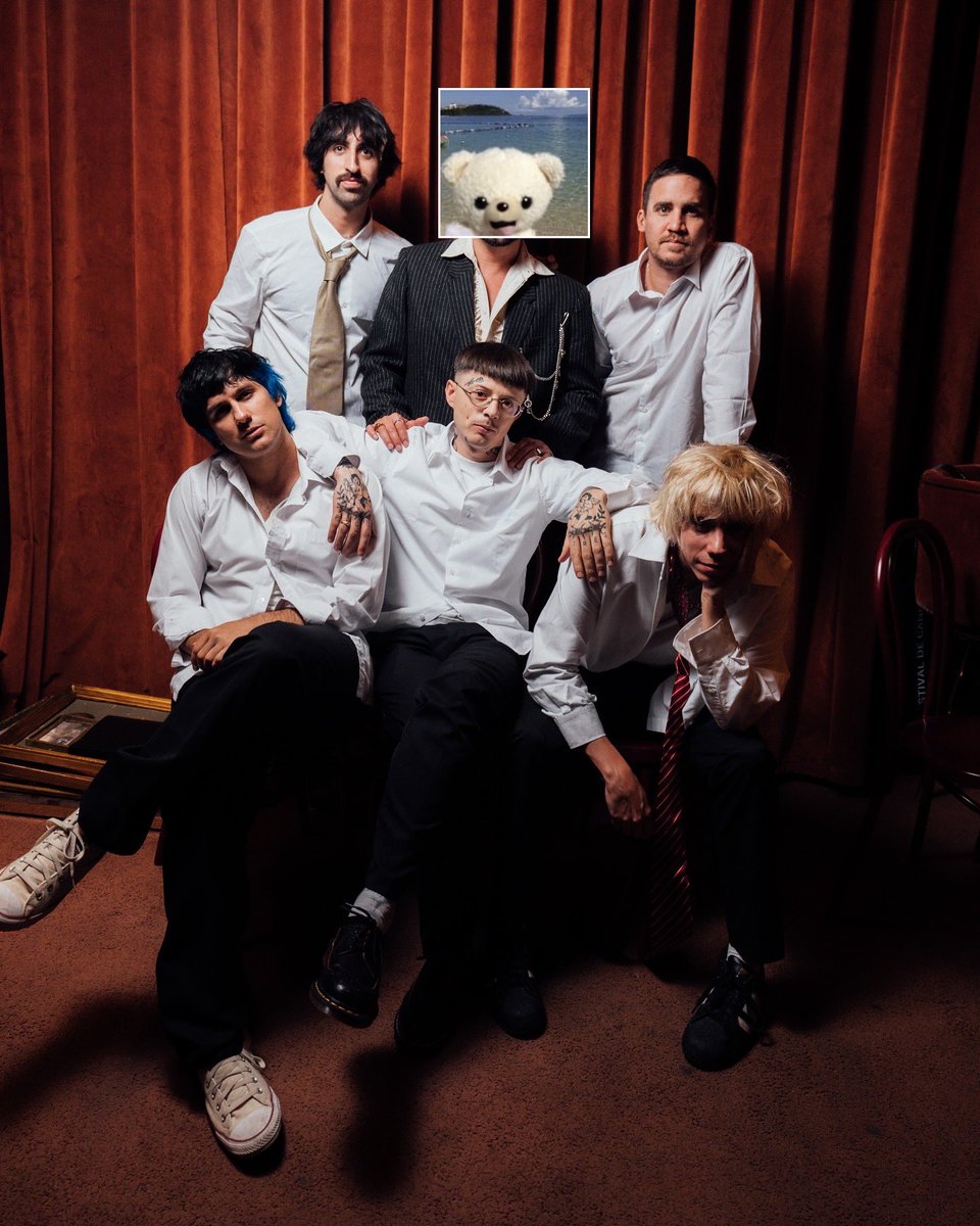 Este jueves 17 EL AMOR VUELA
Feat ??????????

Quien adivine la colabo se la decimos 👀👀👀👀👀