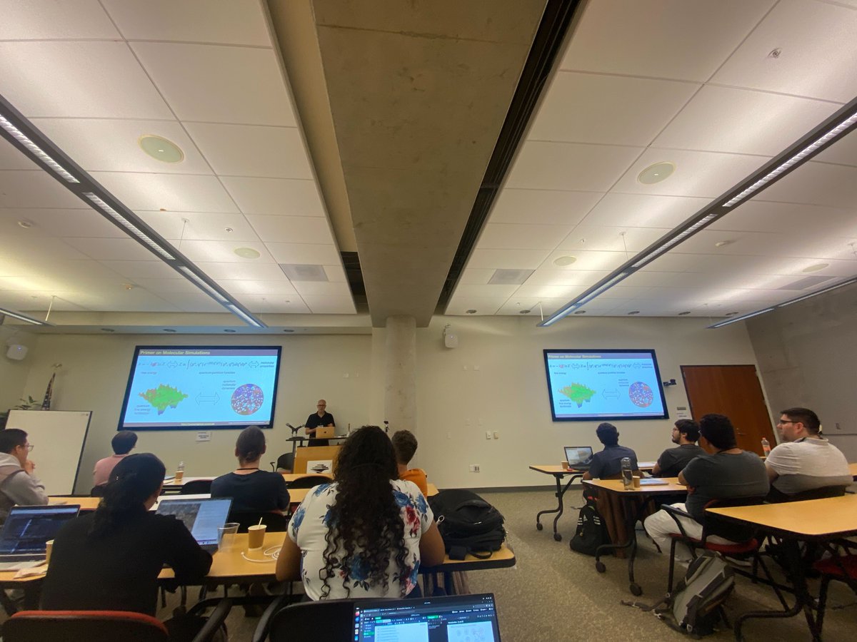 PaesaniLab's tweet image. ✨ What a great start of the week with the QDMS School at @UCSanDiego! 

👉 paesanigroup.ucsd.edu/qdms.html

We’ve kicked off a full week of talks and hands-on training on #quantummechanical, #datadriven, and #multiscale simulations of #water, #ions, #biomolecules, and #materials. 💻…