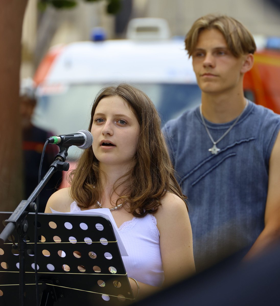 🇫🇷 À Buzançais, le 14 Juillet a pris une dimension européenne.
190 jeunes de 11 pays ont célébré à nos côtés la Fête nationale dans le cadre des Journées #ErasmusPlus.
Unis par les valeurs de liberté, d’égalité et de fraternité.
 🇪🇺
#14Juillet #Indre