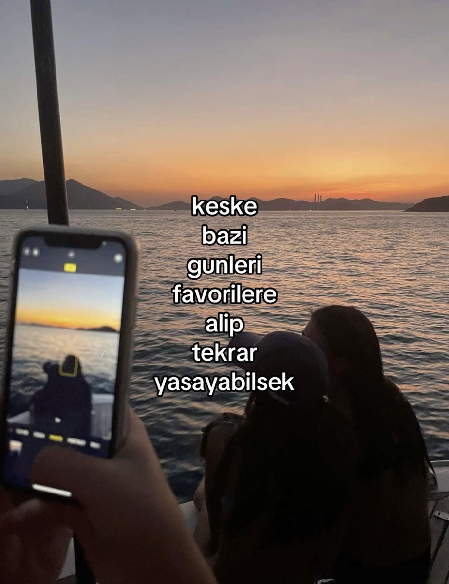 Alinda (@alinnddaa) on Twitter photo 