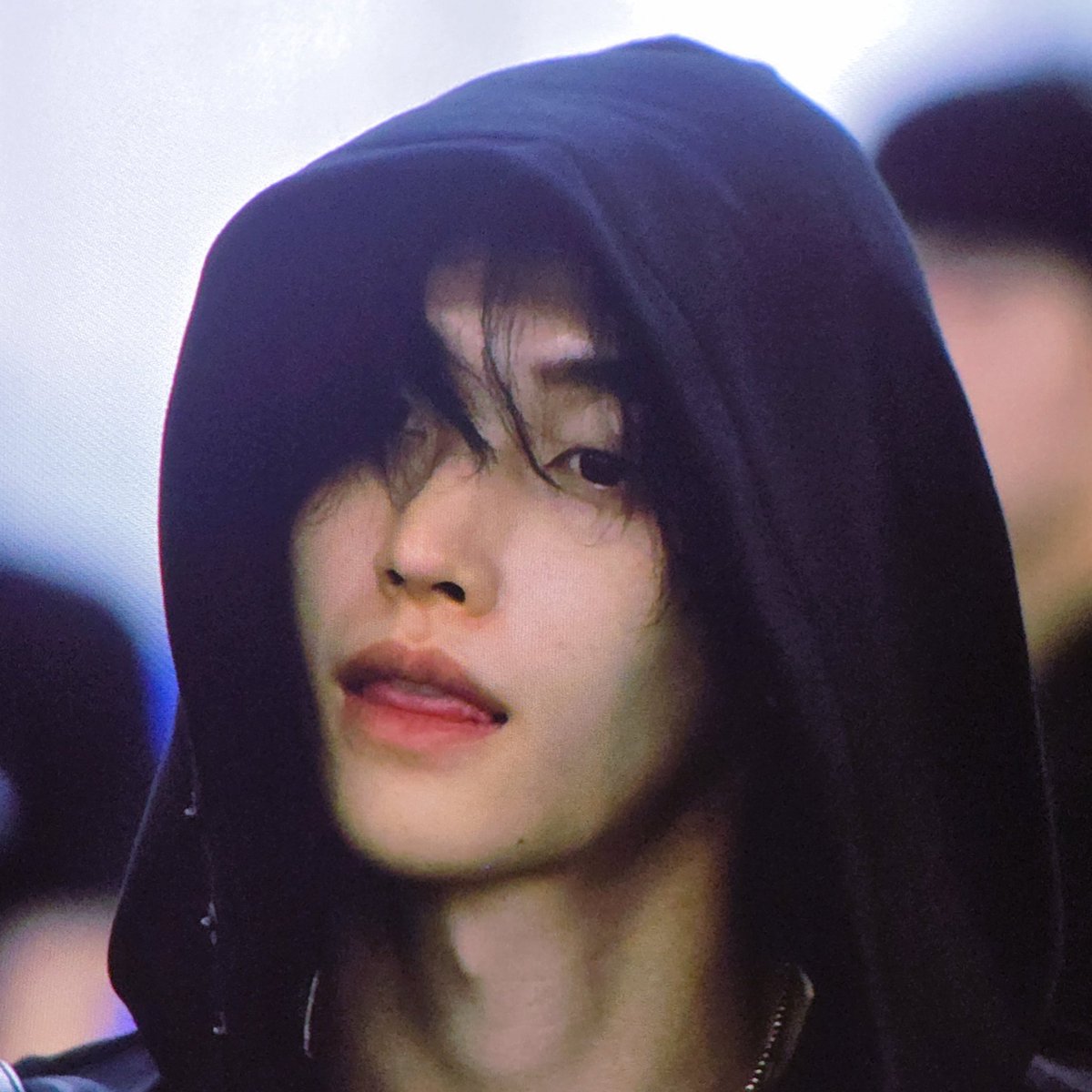 🥂 (@riizemc) on Twitter photo 