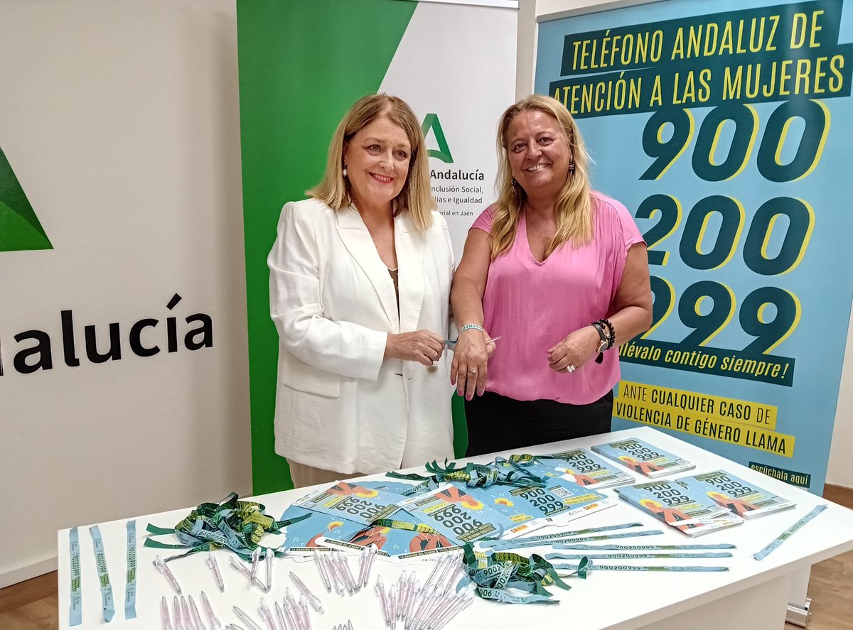 Ángela Hidalgo (@angelahidalgo07) on Twitter photo 📞 900 200 999 📞
Desde <a href="/IgualdadAND/">Inclusión Social, Juventud, Familias e Igualdad</a> #Jqén, junto <a href="/IAMJunta/">Instituto Andaluz de la Mujer</a> , presentamos la nueva Campaña Verano 25 de prevención y atención Violencia género y sexual.
No sé te puede olvidar 📞 900 200 999 📞
El teléfono que salva vidas!!! 📞 900 200 999 📞
Desde <a href="/IgualdadAND/">Inclusión Social, Juventud, Familias e Igualdad</a> #Jqén, junto <a href="/IAMJunta/">Instituto Andaluz de la Mujer</a> , presentamos la nueva Campaña Verano 25 de prevención y atención Violencia género y sexual.
No sé te puede olvidar 📞 900 200 999 📞
El teléfono que salva vidas!!!