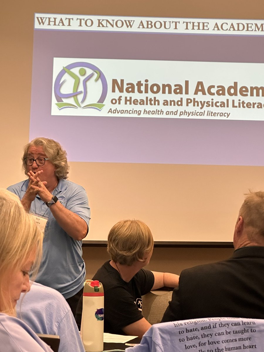 asahperd's tweet image. Many ASAHPERD leaders are attending the @NAHPL_ST Leadership Development Conference in Orlando.
@sksims44 is getting people excited about the time together.
#nahpl #STLDC