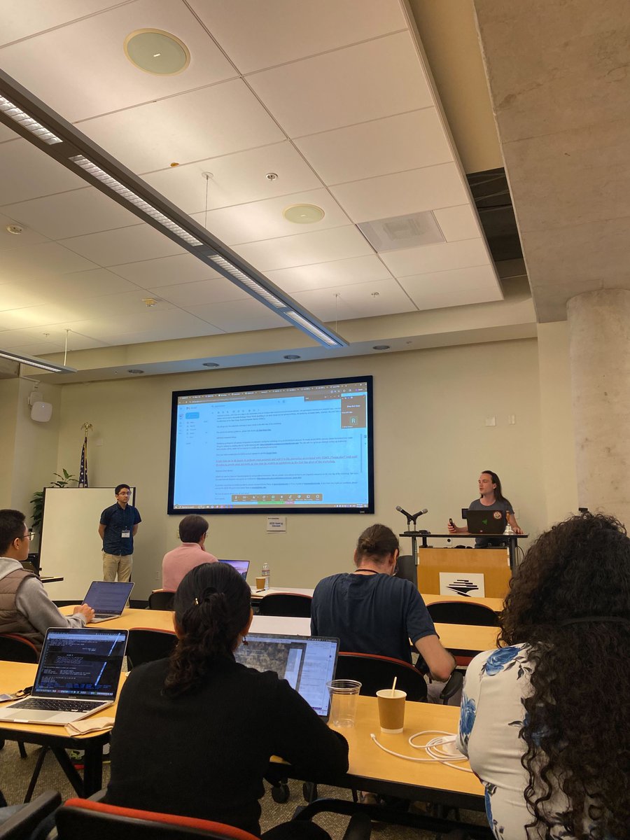 PaesaniLab's tweet image. ✨ What a great start of the week with the QDMS School at @UCSanDiego! 

👉 paesanigroup.ucsd.edu/qdms.html

We’ve kicked off a full week of talks and hands-on training on #quantummechanical, #datadriven, and #multiscale simulations of #water, #ions, #biomolecules, and #materials. 💻…