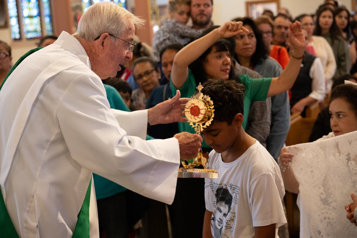 ArchdioceseSF's tweet image. The Archdiocese of San Francisco hosted the relics of Blessed Carlo Acutis the first week of July at St. Pius X Catholic Church in Redwood City, St. Raphael Catholic Church in San Rafael, and Our Lady of Perpetual Help Catholic Church in Daly City.
Read more about the visit…