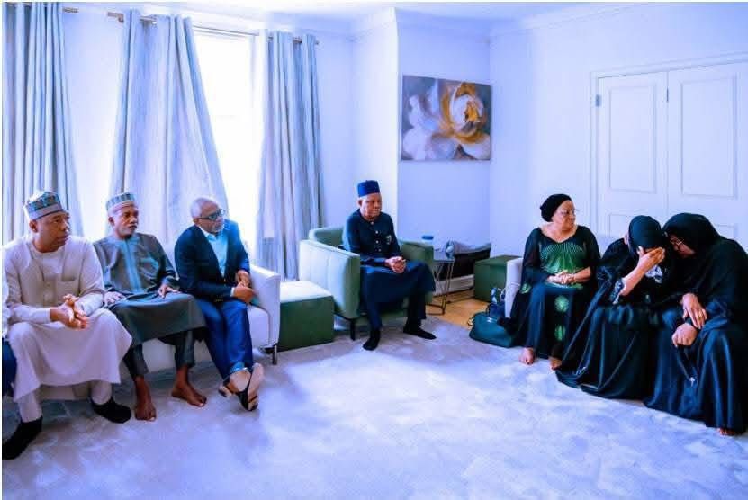EnuguState's tweet image. VP Kashim Shettima paid a quiet visit to the Buhari family in London to offer prayers and show respect. “His sacrifices for Nigeria will never be forgotten,” he said. 🇳🇬🕊️ #Nigeria #Leadership #Legacy