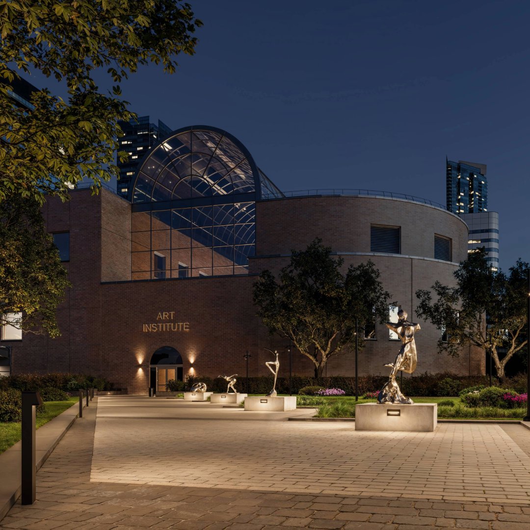 HydrelLighting's tweet image. New! The Pedestrian Pathway #LightingGuide features select fixtures, along with some helpful lighting tips, that prioritize safety, functionality &amp;amp; visual harmony.
Download the guide and illuminate every step with Hydrel! shorturl.at/0Bgzh #outdoorlighting #pathlighting