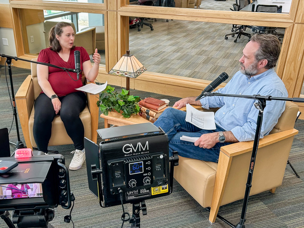 CCSUVU's tweet image. What is one of the least understood yet most powerful tools in the U.S. #Constitution? Check out the latest episode of 𝙏𝙝𝙞𝙨 𝘾𝙤𝙣𝙨𝙩𝙞𝙩𝙪𝙩𝙞𝙤𝙣, where Savannah Eccles Johnston and @ProfBrogdon talk about what “high crimes and misdemeanors” means, the process of…