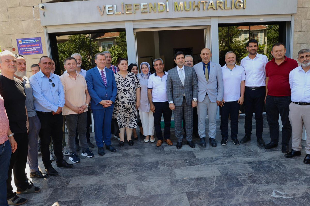 Kaymakamımız Dr. Adem Uslu, 2024 yılında görevi başında iken rahatsızlığı sebebiyle hayatını kaybeden  Veliefendi Muhtarı Derya Akkılıç'ın, Zeytinburnu Belediyesi tarafından adının verildiği sokağın tabela asma merasimine iştirak etti.