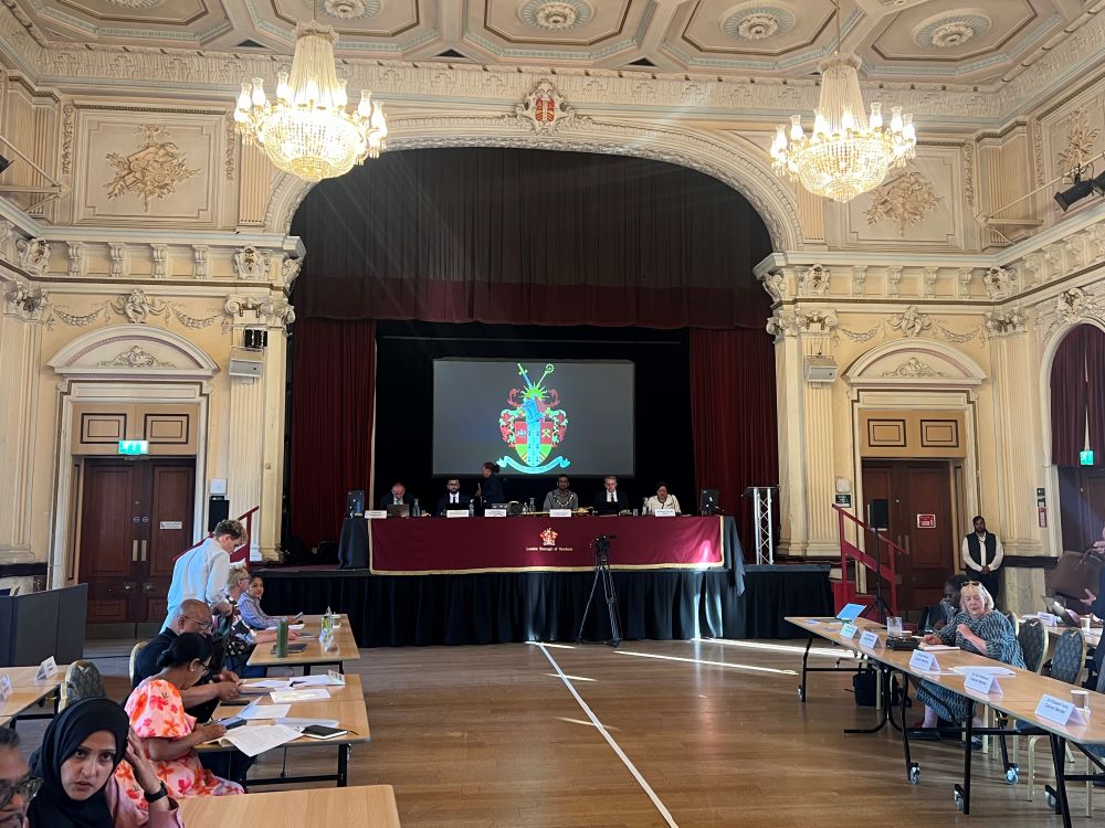 Newham London 💙 (@newhamlondon) on Twitter photo Good evening, welcome to The London Borough of Newham’s Full Council presided over by Chair Dr Rohit Kumar Dasgupta. The Mayor is <a href="/rokhsanafiaz/">Rokhsana Fiaz OBE</a>
If you wish to follow the meeting live, click on this link: youtube.com/watch?v=VQivb_… Good evening, welcome to The London Borough of Newham’s Full Council presided over by Chair Dr Rohit Kumar Dasgupta. The Mayor is <a href="/rokhsanafiaz/">Rokhsana Fiaz OBE</a>
If you wish to follow the meeting live, click on this link: youtube.com/watch?v=VQivb_…