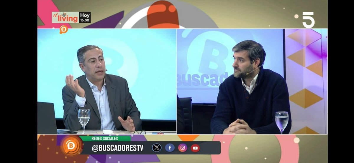 Programa BUSCADORES (@buscadorestv) on Twitter photo 📌Recibimos al Senador Nicolás Martinelli, abogado y Ex Ministro del Interior
“No se puede decir que fue un operativo perfecto si hay dos policías lesionados y uno en CTI” - expresó Nicolás Martinelli sobre el clásico pasado
<a href="/Ni_Martinelli/">Nicolas Martinelli</a> 📌Recibimos al Senador Nicolás Martinelli, abogado y Ex Ministro del Interior
“No se puede decir que fue un operativo perfecto si hay dos policías lesionados y uno en CTI” - expresó Nicolás Martinelli sobre el clásico pasado
<a href="/Ni_Martinelli/">Nicolas Martinelli</a>