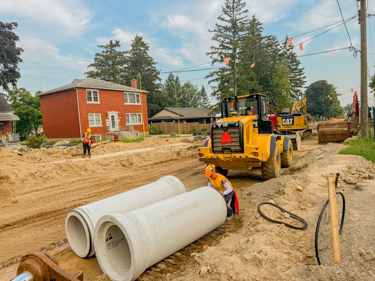This morning, one of our Sierra Infrastructure crews helped kick off a new research initiative we’re proud to be part of — the DOSE Initiative with <a href="/CISWP_Conestoga/">Canadian Institute Safety, Wellness & Performance</a> and <a href="/WSIB/">WSIB</a>!👏💙
We're always happy to help reduce workplace injuries and support long-term worker health and safety!