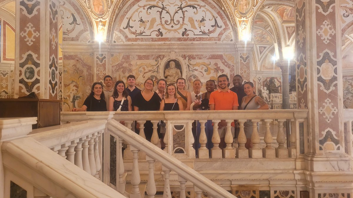 CCSU's tweet image. Students explored Salerno & the Amalfi Coast during WL300: UNESCO World Heritage Sites with Prof. Simone Puleo! A powerful example of Central’s commitment to global engagement through immersive learning abroad 🇮🇹💙🔱
#WeAreCentral
