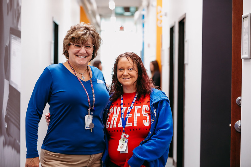 TheExcelCenter's tweet image. Ready to pursue a career in education? The Excel Center® is currently hiring! Make a real difference in the lives of adults seeking to earn a high school diploma. bit.ly/4lSLE1B #EducationJobs #TheExcelCenter #TeachingJobs