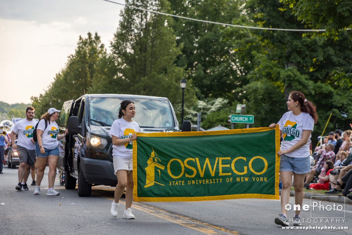 sunyoswego's tweet image. We were honored to celebrate with our neighbors and community at the Fair Haven Parade! ππ #SUNYOswego