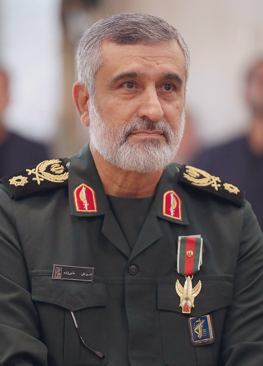 nrgs19768's tweet image. سردار دلتنگیات سنگینتر از آن است که با کلمات بیان شود💔
#حمايت_انقلابى
#فالوبک_تضمینی