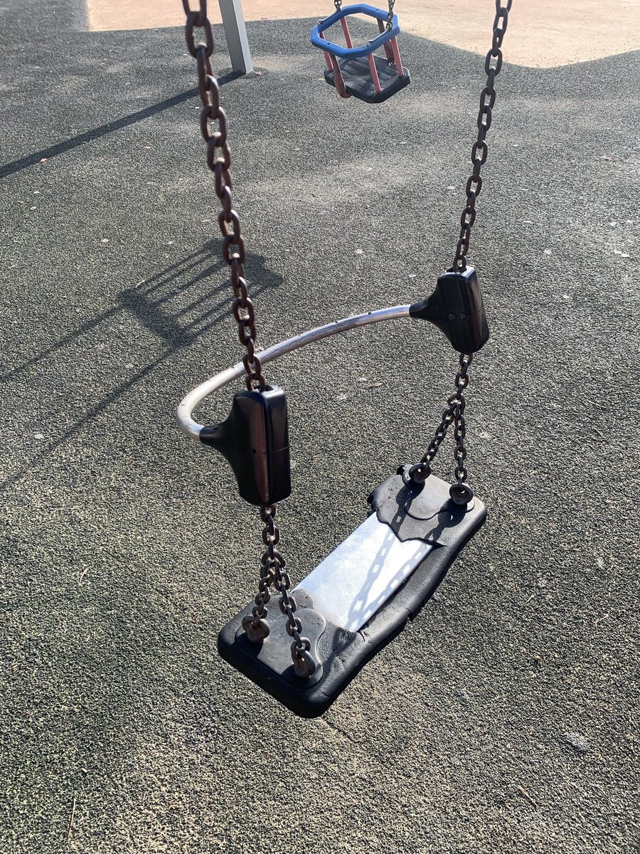 La #reconstrucción post #DANA y tal…pues no! La Torre es un barrio/pedanía de Valencia y en #Sociopolis este sigue siendo el lugar completamente INSEGURO e INSALUBRE para niños y niñas. VERGONZOSO <a href="/AjuntamentVLC/">Ajuntament València</a> son ya muchas veces que se ha dicho e importa 0 #visitvalencia