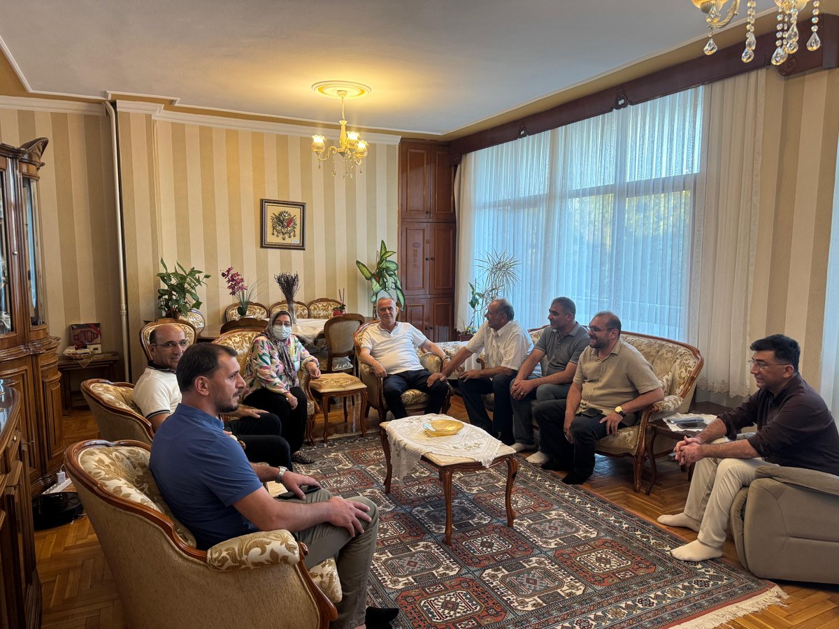 AK Parti Silivri (@silivriakparti) on Twitter photo 📌 Vefa Ziyareti
AK Parti Silivri İlçe Başkanımız Sayın <a href="/sami_barlas/">Sami Barlas</a> , Kadın Kolları Başkanımız Sayın <a href="/fatmameto1/">Fatma Karakoç Meto</a> ve teşkilat mensuplarımızla birlikte,Geçmiş Dönem Gümüşyaka Belediye Başkan Yardımcımız ve AK Parti Kurucu Üyemiz Sayın Sündüz Yalçın'ı vefa ziyaretlerimiz 📌 Vefa Ziyareti
AK Parti Silivri İlçe Başkanımız Sayın <a href="/sami_barlas/">Sami Barlas</a> , Kadın Kolları Başkanımız Sayın <a href="/fatmameto1/">Fatma Karakoç Meto</a> ve teşkilat mensuplarımızla birlikte,Geçmiş Dönem Gümüşyaka Belediye Başkan Yardımcımız ve AK Parti Kurucu Üyemiz Sayın Sündüz Yalçın'ı vefa ziyaretlerimiz