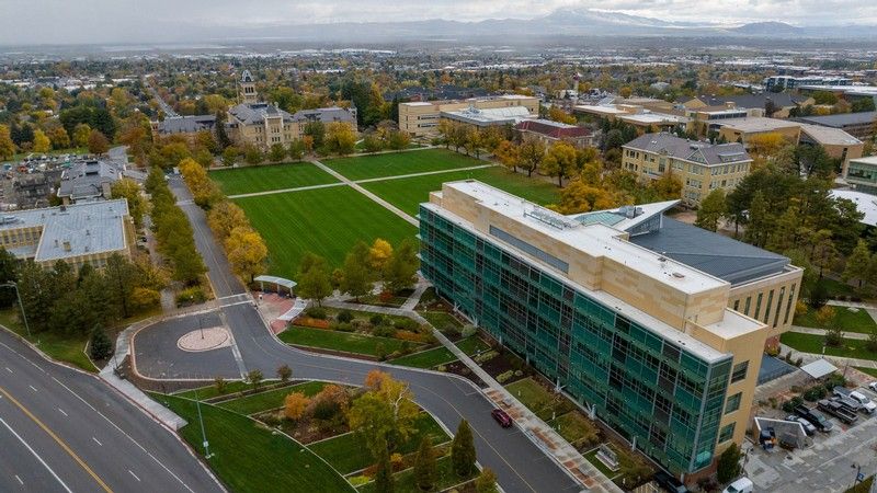 Thanks to the S.J. and Jessie E. Quinney Foundation and the Janet Quinney Lawson Foundation, the newly merged agriculture and natural resources college will be home to  the 2nd named deanship in USU's history: Janet Q. Lawson Endowed Deanship. 

buff.ly/cMxOv9D