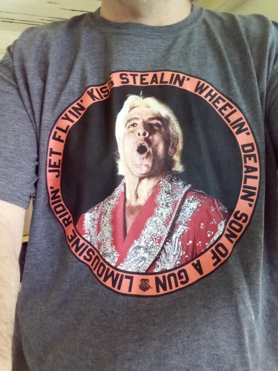 ROOD316's tweet image. can finally fit into another smaller 2xl wrestling shirt. and its awesome i can fit into another good wrestling shirt ive been wanting to wear for awhile. getting down to 240 from 310 has sucked but has also been nice for reasons like this @RicFlairNatrBoy shirt!