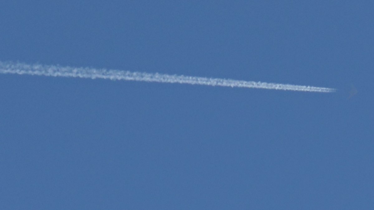 MojaveSpotter's tweet image. Looks like there has been some B-21 activity lately. And I don&apos;t think I&apos;ve ever shared the photos I have of it.
Taken November 2024.